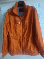 数Ⅰ 16 モンベル オレンジ色 ウィンドブレーカー 100