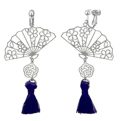 【新品】 [ジュエリーショップエム] レディース イヤリング ネジバネ式 和柄 桜 アクセサリー 金属アレルギー対応 日本製 水引 タッセル シルバー 紺 acc26 E 扇子 R BL 1