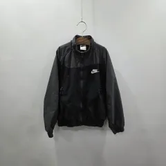 ナイキ キッズ ウィンドブレーカー ジャケット S/8/10