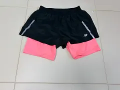 ニューバランス 2in1 ハーフパンツ ブラック/ピンク 70(S)