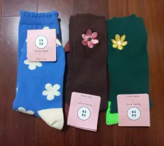 レディース花柄刺繍靴下 3足セット(22-25cm)