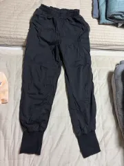 ジョガーパンツ