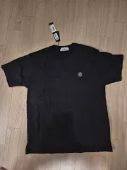 新品/XL ストーンアイランド ロゴパッチ Tシャツ ブラック