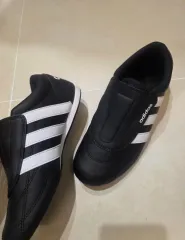 レディース アディダス シューズ