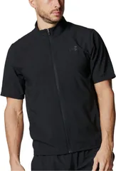アンダーアーマー UNDER ARMOUR UA FRESH WOVEN FULL ZIP SHORT SLEEVE T-SHIRT メンズ トップス 半袖 ジャケット トレーニング 軽量 ジム 運動  6001546 001 BLACK