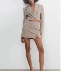 ザラ ベージュ クロップド ジャケット+スカート セットアップ