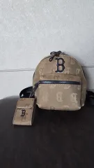 MLBモノグラムジャガードミニリュックポーチセット