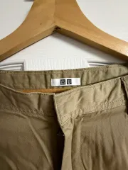 79サイズ UNIQLO U チノパンツ