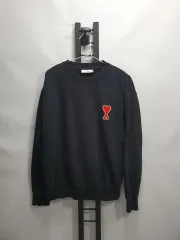 アミ スウェット レッドワッペン スウェットシャツ ブラック
