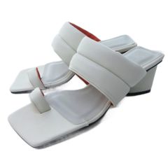 Item thumbnail for item 9266f45f-9b80-4ab6-925b-0717beced7a9