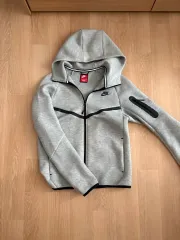 ナイキ テック フリース フーディージップアップ グレー S