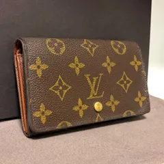 a11 ポルト モネ ビエ トレゾール　ポルトフォイユ トレゾール　インターナショナル 旧型　Louis Vuitton ルイ ヴィトン　2つ 折り　二つ折り　フラップ ボタン 式　財布　コンパクト　ミニ ウォレット　モノグラム