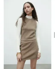 ZARA ザラ スリーブレス クロップド ニットトップス