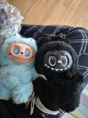 Labubuキーホルダー