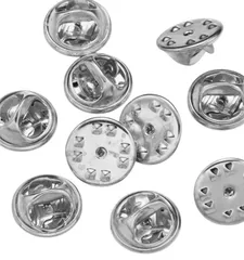 【人気商品】10個セット 留め具のみ バタフライ タイタック クラッチ ピンバッジ シルバー ウエス付き(シルバー)