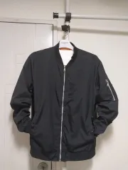 プレゼントで貰ったMA-1ジャケット 105 新品級 デザイン良くかっこいい