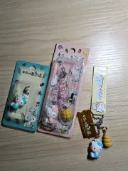 まとめ売り) ゴー・クラシック・ハローキティ・サン・ロード・バゲット・メロンパン・キルティングバッグ・ストラップ・キーホルダー