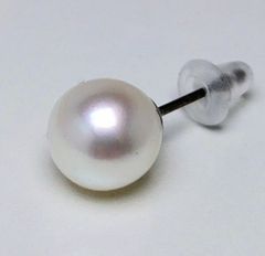 現品限り❗️ あこや真珠✨ピアスキャッチK18WG 片耳用 - メルカリ
