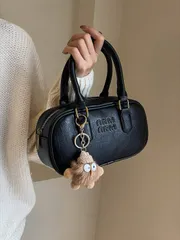 バッグ レディース ハンドルバッグ 大容量 柔らかいレザーボストンハンドバッグ レディース、ぬいぐるみ装飾付き、通勤用クロスボディショルダーバッグ、オールシーズン使える、秋冬向け