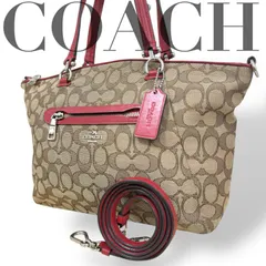 ☆★COACH　コーチ★ショルダーバッグ　トートバッグ　シグネチャー　2WAY　斜めがけ　チャーム　ロゴ　キャンバス　レザー★♯2323