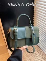 バッグ レディース ハンドルバッグ この洗練されたクラシックなレディースハンドバッグはPU素材で作られ、パッチワークデザインとラベルが特徴です。ハンドバッグ、スクエアバッグ、長めのストラップ付きカジュアルマルチファ