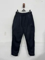 (31-32)NIKE テックエッセンシャル ウーブンパンツ