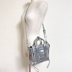 クリアブルー PVC トートバッグ ゴールド金具 - メルカリ