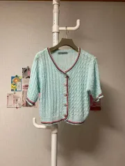 かわいいケーブル編み丸のまま通気性良いカーディガン兼ニット