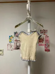 ゴージ ノースリーブニット 伸縮性 良好