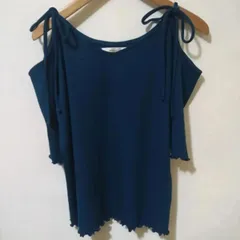 【moussy】 マウジー　オフショルダー　トップス　半袖　サイズ　F   カラー　ブルー系
