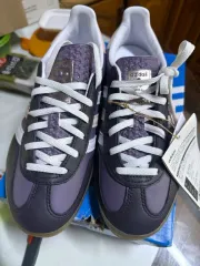 アディダス ガゼル インドア パープル スニーカー