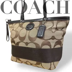 ☆★COACH　コーチ★トートバッグ　肩掛け　シグネチャー　チャーム　ブラウン　総柄　ロゴ　キャンバス　レザー　レディース★♯2355