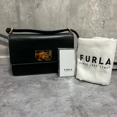 【FURLA】フルラ レザーショルダーバッグ 保存袋 ギャランティ付き 金具モチーフ レザー レディース イタリア製 ブラック 黒色 ショルダーバッグ 肩掛けバッグ フラップデザイン べっ甲調金具