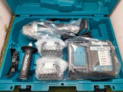 ☆マキタ makita 100mm 充電式ディスクグラインダ GA408DRGX 18V 未