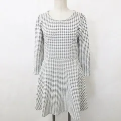 ナチュラルビューティーベーシック NATURAL BEAUTY BASIC ワンピース チュニック 七分袖 丸首 ひざ丈 フレア ストレッチ 千鳥柄 白 黒 ホワイト ブラック S