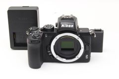 AA (新品級) Nikon ニコン Z50 ボディ ショット数1694回 初期 AA (新品級) Nikon ニコン Z50 ボディ ショット数1694回 初期