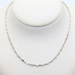 PT850 K18ネックレス 40cm 4.7g 刻印あり 定価88,000円 - メルカリ