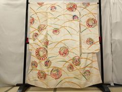 平和屋着物■豪華振袖　駒刺繍　花蝶丸文　金銀彩　正絹　逸品　AABH3516st