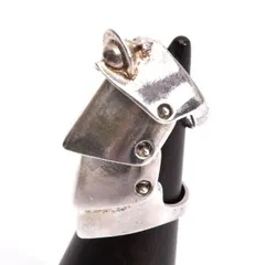 ヴィヴィアンウエストウッドVivienne Westwood オーブアーマーリング シルバーS(10号)