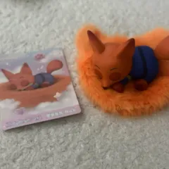 ズートピア ニック フィギュア ガチャ