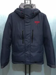 GUESS 丸のままダウン アウター L