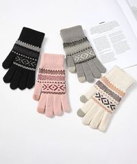 Item thumbnail for item 66066b2a-de8f-45bd-b2ab-8d62be31e791