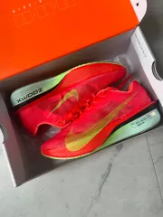 ナイキ ヴェイパーフライ 4 255