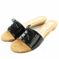 Item thumbnail for item 8b720e78-d8a4-4ffe-9c1c-29ec204a3b4b