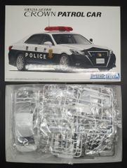 CROWN PATROL CAR プラモデル GRS214-AEZRH - メルカリ