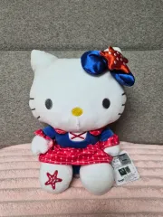 正規品) ハローキティ 白雪姫 着裝 中型人形