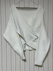 Vネック Rab(ラブ) ニット アイボリー