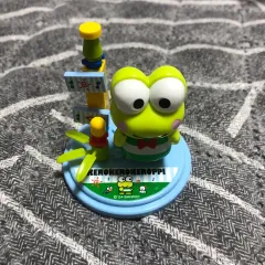 けろけろけろっぴ 都市を散歩します フィギュア