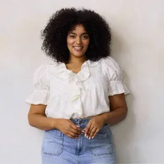 LC Lauren Conrad レディース トップス シャツ プラスサイズ フリル ブラウス Plusize LC Lauren Conrad Ruffle Front Blouse With Tucks White Blue Flowers ホワイト