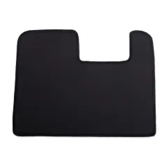 新品 YOURS(ユアーズ) オーラ 専用 グローブボックス ガード 1PCS【生地タイプ：カーボン調】【糸カラー：レッド】キックガード デザイン 縫製 日本製 NOTE AURA 傷 汚れ 防止 カスタム インパネカバー 保護 プロテクター コンソール y